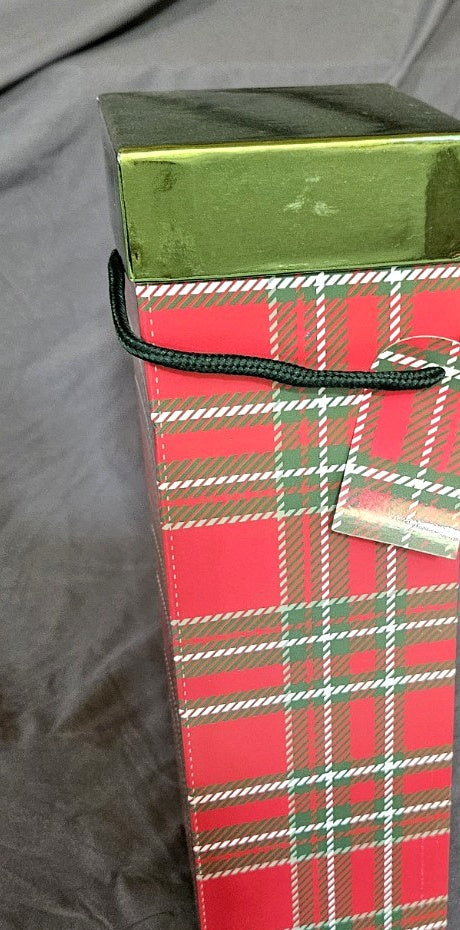 Red and Green Plaid Wine Bottle Gift Box